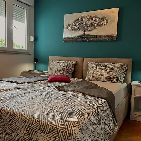 Apartman Monika Near The Beach 斯普利特 外观 照片